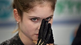 Julia Lipnitskaia Skates Through Cramp at Grand Prix 2016  Playing through the Pain  CBC Sports [upl. by Lamp]