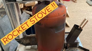 HOW DOES A ROCKET STOVE HEATER WORK [upl. by Bianca]