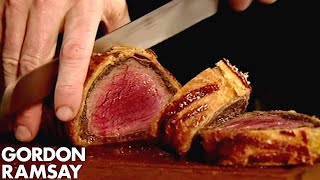 CHRISTMAS RECIPE Christmas Beef Wellington [upl. by Enrica]