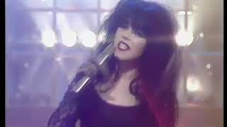 Strawberry Switchblade  quotJolenequot Cheggers Plays Pop 260985 [upl. by Iznik336]