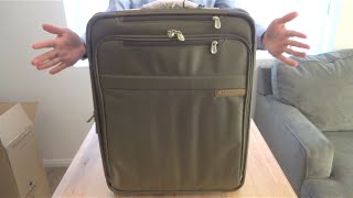 Review Briggs amp Riley Baseline International Wide CarryOn Full  Tekubencom [upl. by Ettennej]