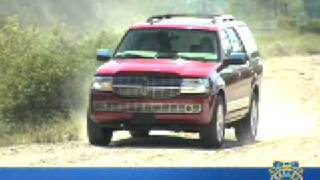 2008 Lincoln Navigator Review  Kelley Blue Book [upl. by Maggio]